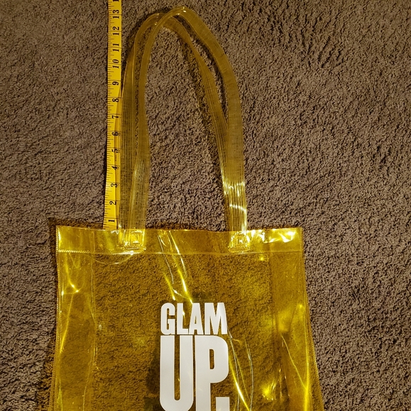 NWOT Nordstrom Limited Edition yellow Glam up bag - Picture 3 of 5